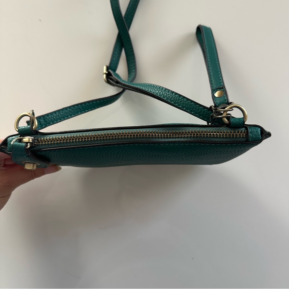 NWOT Joy Susan Teal Crossbody Bag Convertible Wristlet Faux Leather - Picture 8 of 10